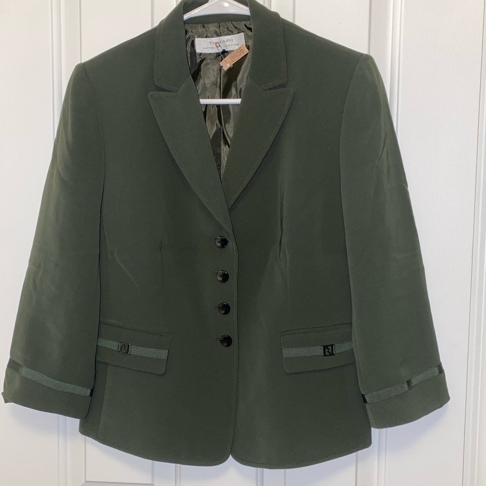 Tahari Olive Green Tailored Women's Blazer